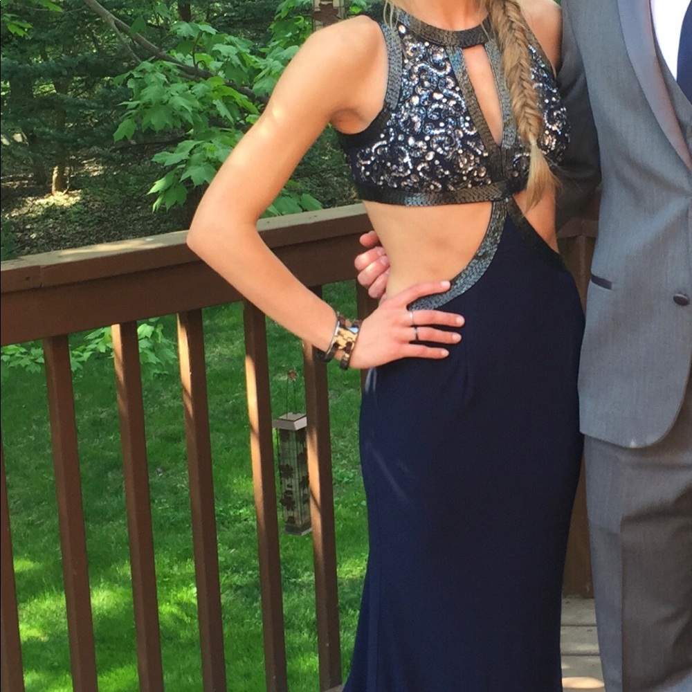 Sherri Hill Prom Dress